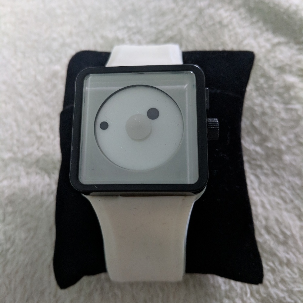 Dot hand watch